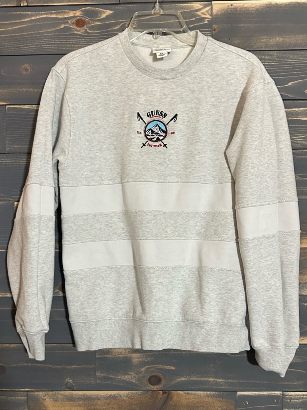 Guess Light Gray Crewneck Sweatshirt with Nautical Crest